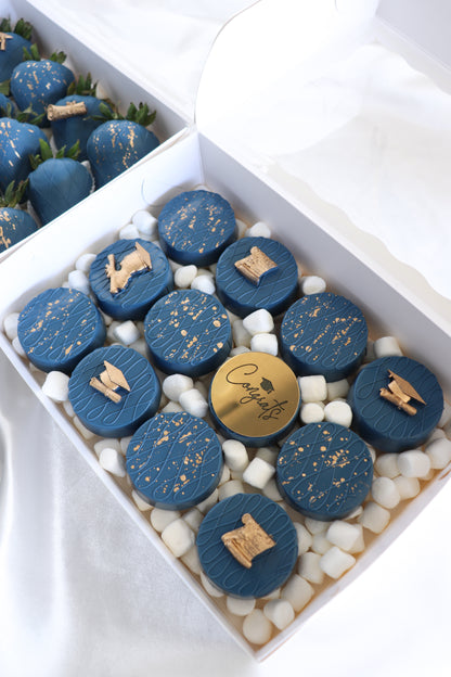 Custom Dipped Oreos